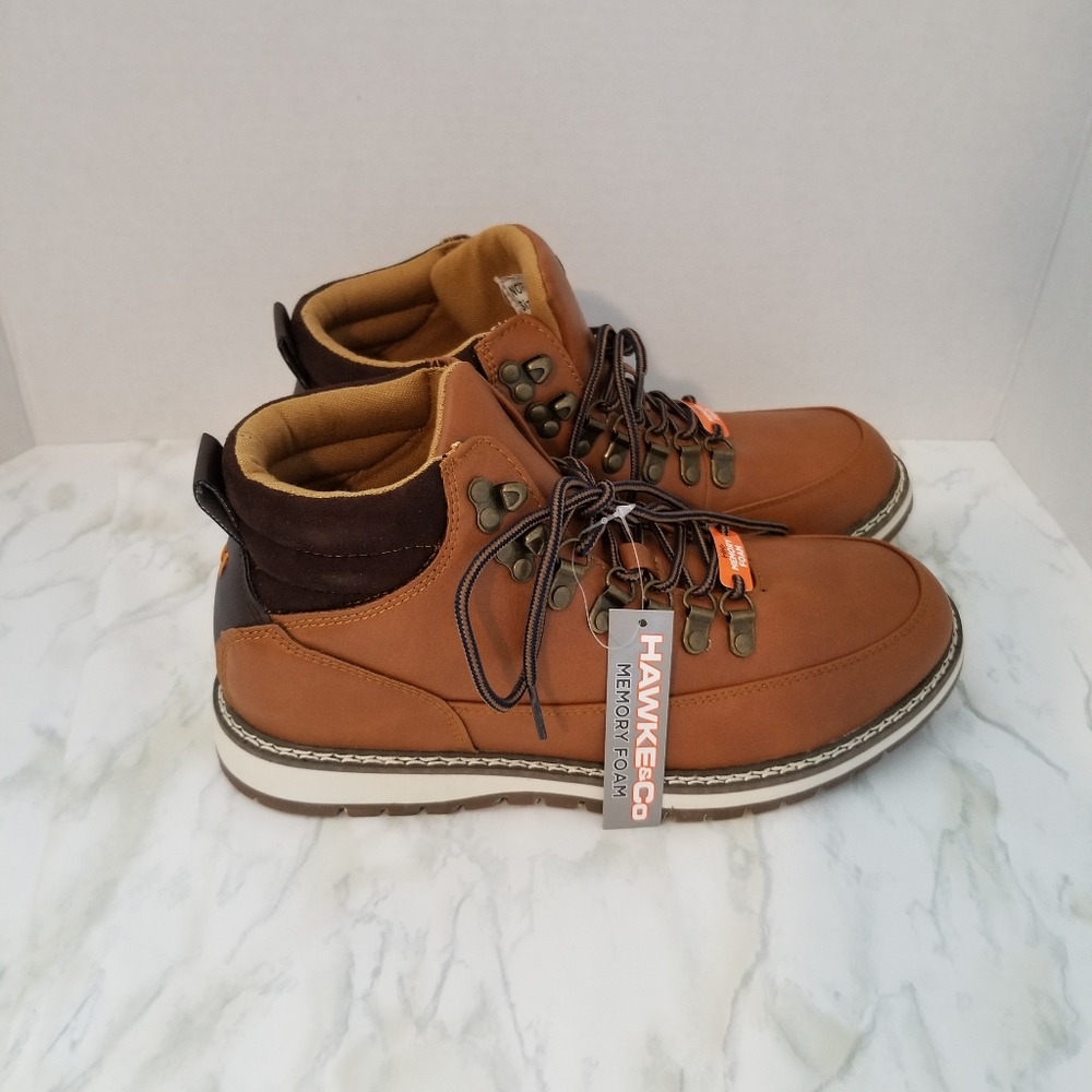 New Hawke & Co Men's Boots NWOB 8.5
